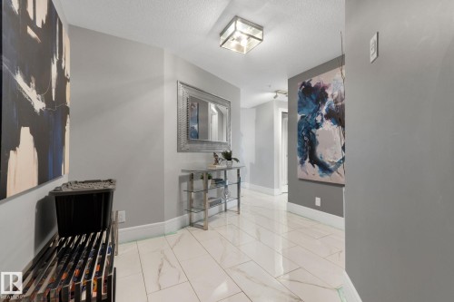 901 10055 118 Street, Edmonton, AB - Indoor Photo Showing Other Room