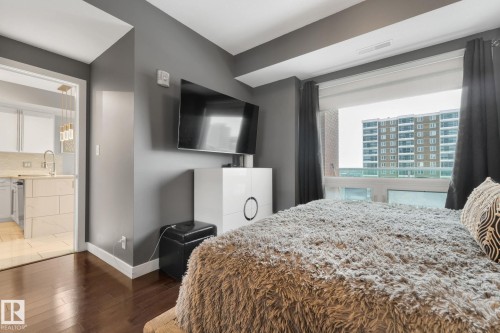 901 10055 118 Street, Edmonton, AB - Indoor Photo Showing Bedroom