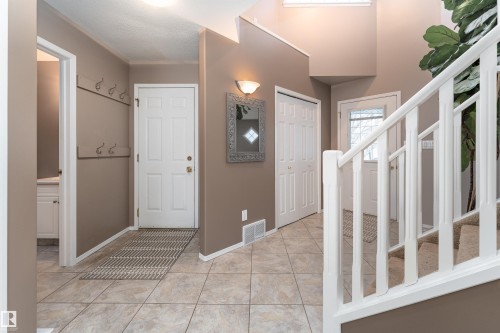 67 Dechene Road, Edmonton, AB - Indoor Photo Showing Other Room