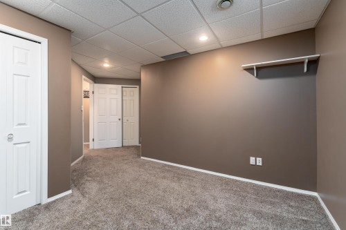 67 Dechene Road, Edmonton, AB - Indoor Photo Showing Other Room