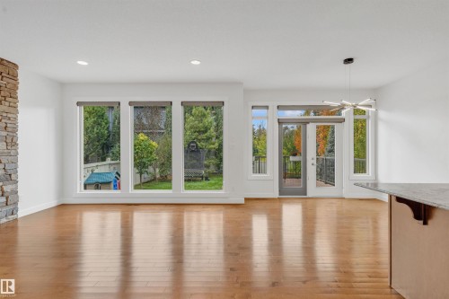 1422 Chahley Place, Edmonton, AB - Indoor