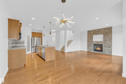 1422 Chahley Place, Edmonton, AB - Indoor With Fireplace