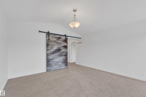 1422 Chahley Place, Edmonton, AB - Indoor Photo Showing Other Room
