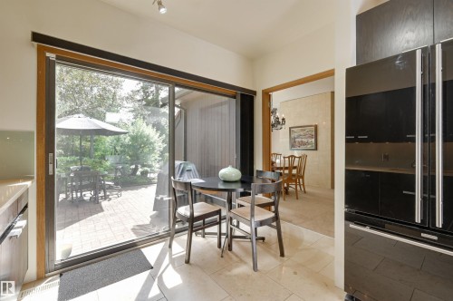 14232 Ravine Drive, Edmonton, AB - Indoor Photo Showing Dining Room