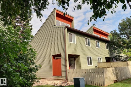 5383 Hill View Crescent, Edmonton, AB - Outdoor