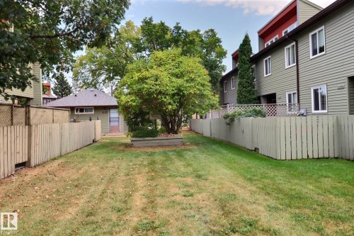 5383 Hill View Crescent, Edmonton, AB - Outdoor