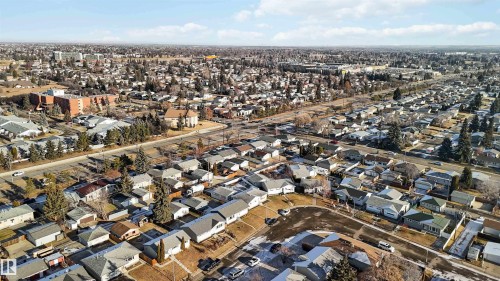 7516 136 Avenue, Edmonton, AB - Outdoor With View