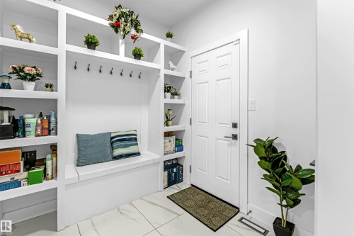 View of mudroom - 15518 13A Avenue, Edmonton, AB - Indoor