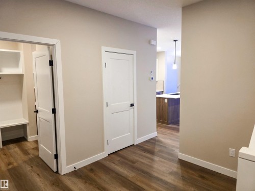 137 Hilton Cove, Spruce Grove, AB - Indoor Photo Showing Other Room