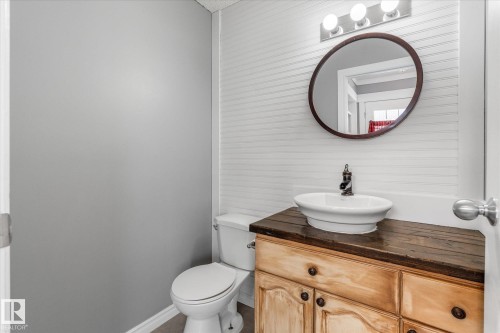 117 5 Aberdeen Way, Stony Plain, AB - Indoor Photo Showing Bathroom