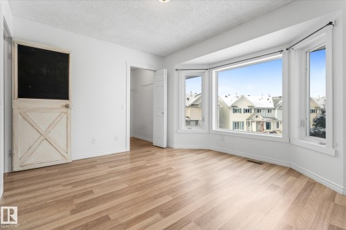 117 5 Aberdeen Way, Stony Plain, AB - Indoor Photo Showing Other Room