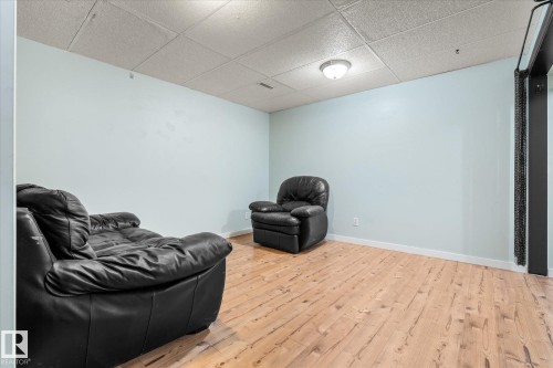 117 5 Aberdeen Way, Stony Plain, AB - Indoor Photo Showing Other Room