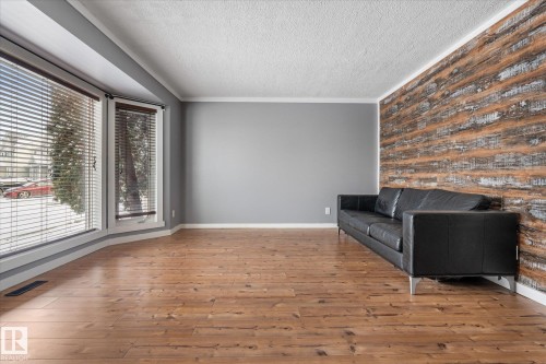 117 5 Aberdeen Way, Stony Plain, AB - Indoor