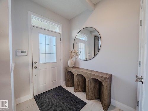 2805 Anton Wynd, Edmonton, AB - Indoor Photo Showing Other Room