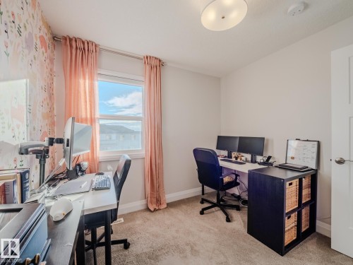 2805 Anton Wynd, Edmonton, AB - Indoor Photo Showing Office