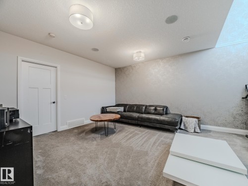 2805 Anton Wynd, Edmonton, AB - Indoor Photo Showing Other Room