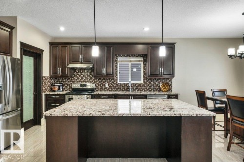 1908 86 Street, Edmonton, AB - Indoor Photo Showing Kitchen With Upgraded Kitchen
