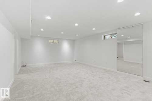 10629 79 Street, Edmonton, AB - Indoor