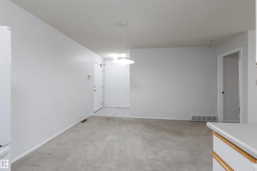 304 8811 106A Avenue, Edmonton, AB - Indoor Photo Showing Other Room