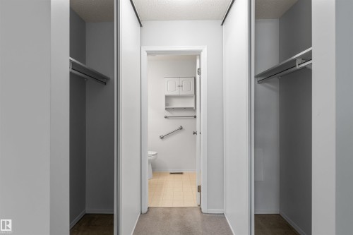 304 8811 106A Avenue, Edmonton, AB - Indoor