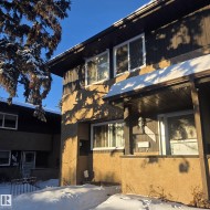 1724 37 Street  Edmonton, AB T6L 2R7