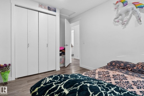 1724 37 Street, Edmonton, AB - Indoor Photo Showing Bedroom
