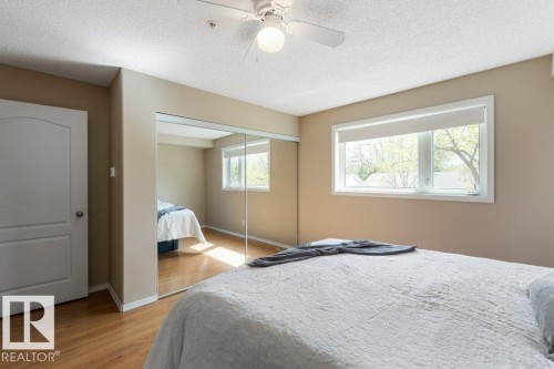 St. Albert, AB - Indoor Photo Showing Bedroom