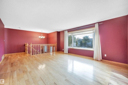 3410 135A Avenue, Edmonton, AB - Indoor Photo Showing Other Room