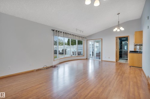 3410 135A Avenue, Edmonton, AB - Indoor Photo Showing Living Room