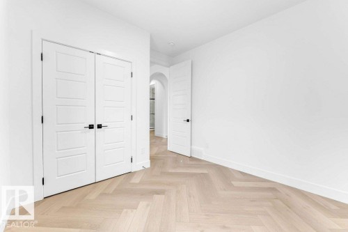 16724 34 Avenue, Edmonton, AB - Indoor Photo Showing Other Room