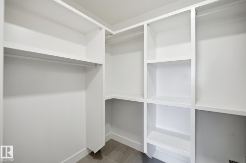 113 Hilton Cove, Spruce Grove, AB - Indoor With Storage