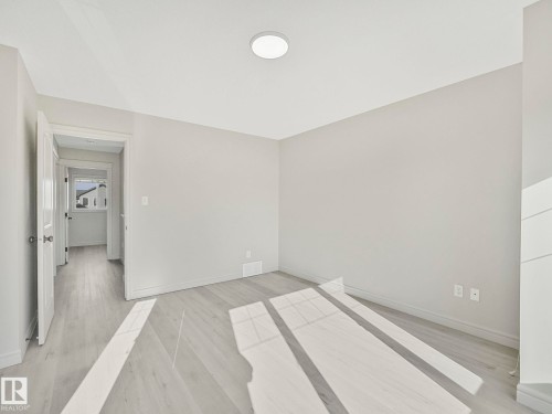 17724 6 Avenue, Edmonton, AB - Indoor Photo Showing Other Room
