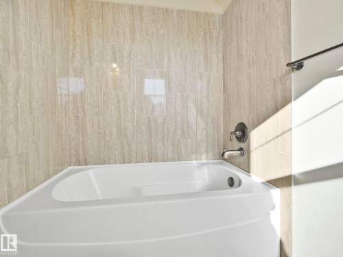 17724 6 Avenue, Edmonton, AB - Indoor Photo Showing Bathroom