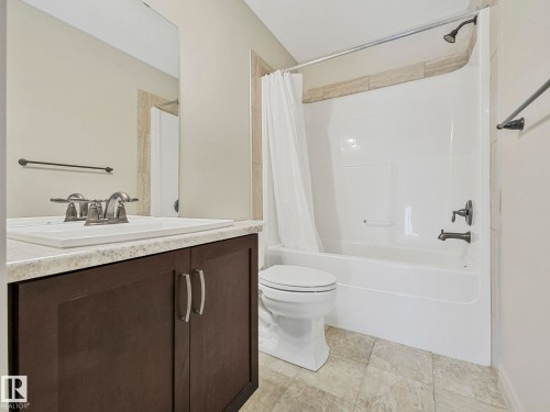 17724 6 Avenue, Edmonton, AB - Indoor Photo Showing Bathroom