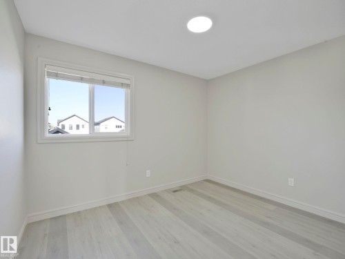 17724 6 Avenue, Edmonton, AB - Indoor Photo Showing Other Room