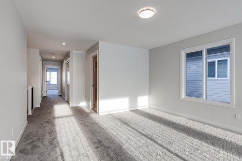 3719 42 Avenue, Beaumont, AB - Indoor Photo Showing Other Room