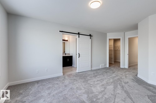 3719 42 Avenue, Beaumont, AB - Indoor