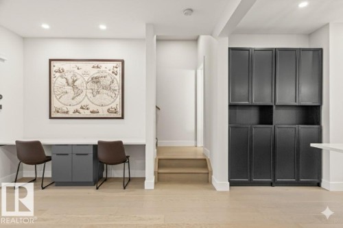 2-8343 Saskatchewan Drive, Edmonton, AB - Indoor Photo Showing Other Room