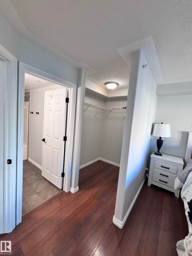 506 10046 110 Street, Edmonton, AB - Indoor