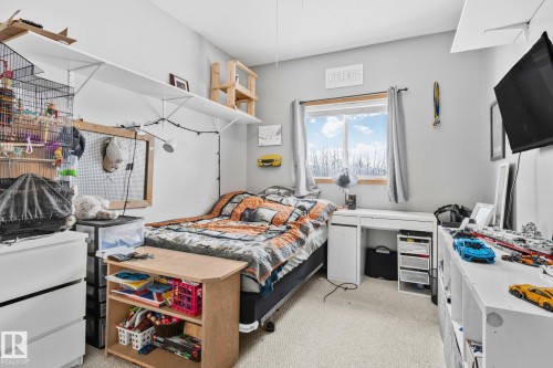 16 53122 Range Road 14, Rural Parkland County, AB - Indoor Photo Showing Bedroom