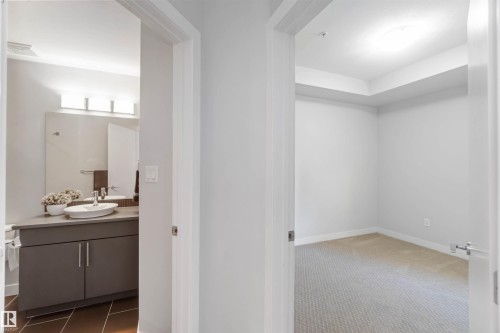 107 10611 117 Street, Edmonton, AB - Indoor Photo Showing Other Room