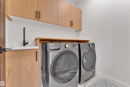 27 Eldridge Point(E), St. Albert, AB - Indoor Photo Showing Laundry Room
