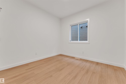 27 Eldridge Point(E), St. Albert, AB - Indoor Photo Showing Other Room