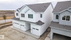 25 7110 KESWICK Common  Edmonton, AB T6W 5P7