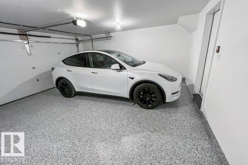 58 5 Rondeau Drive, St. Albert, AB - Indoor Photo Showing Garage