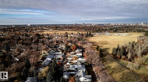 6724 84 Street, Edmonton, AB - Outdoor With View