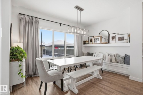 74 Garneau Gate, Spruce Grove, AB - Indoor Photo Showing Dining Room