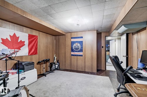 11559 80 Avenue, Edmonton, AB - Indoor