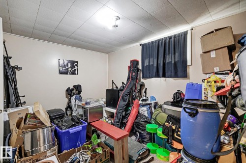 11559 80 Avenue, Edmonton, AB - Indoor