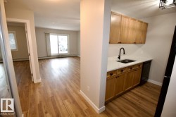 121 70 WOODSMERE Close  Fort Saskatchewan, AB T8L 4R8